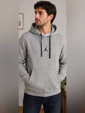 Air Jordan Hoodie (MEDIUM)